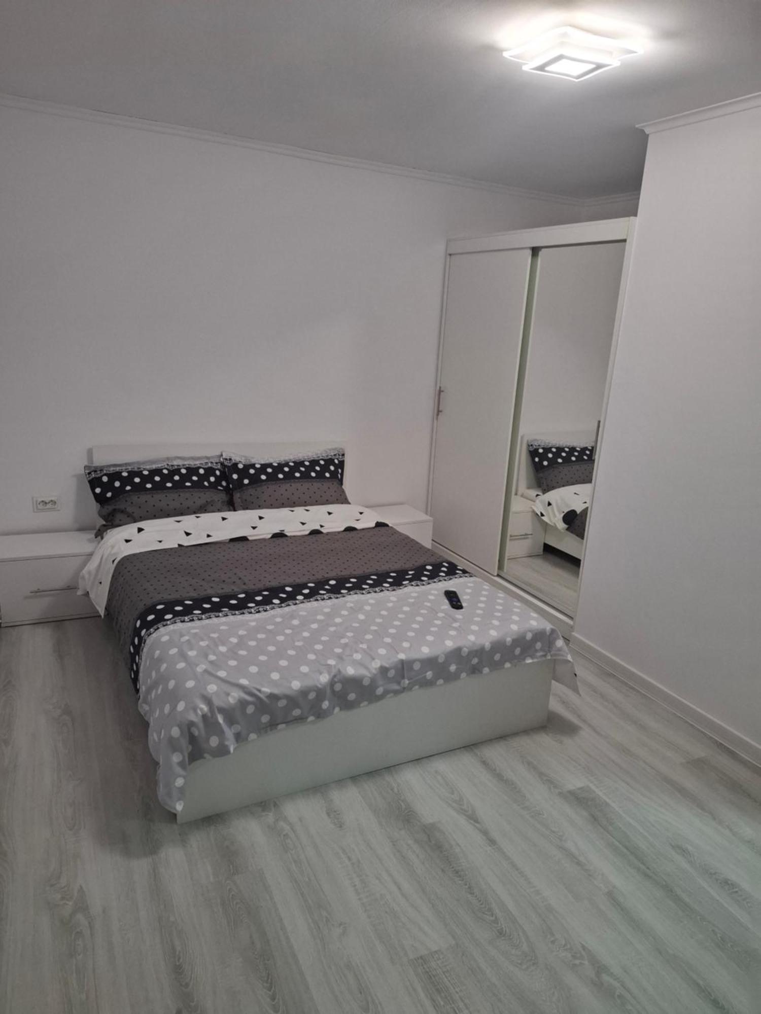 La Dede Hotel Калафат Екстериор снимка